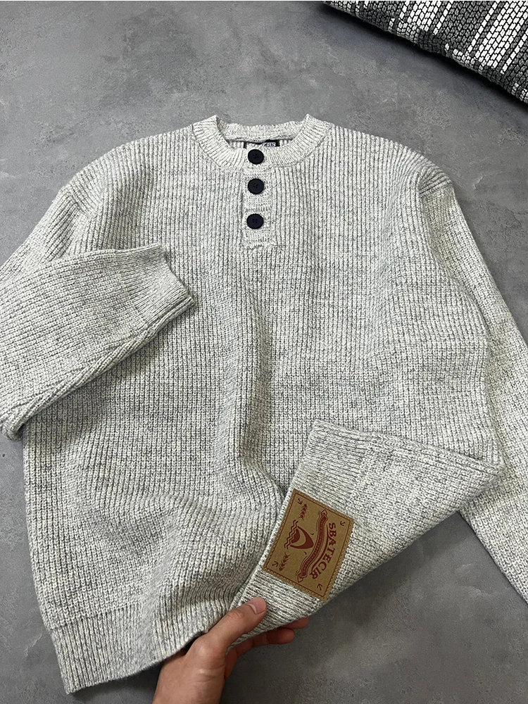 

Мужской вязаный свитер свободного кроя в винтажном стиле с воротником хенли, повседневный, с пуговицами, длинными рукавами и круглым вырезом, для осени и зимы