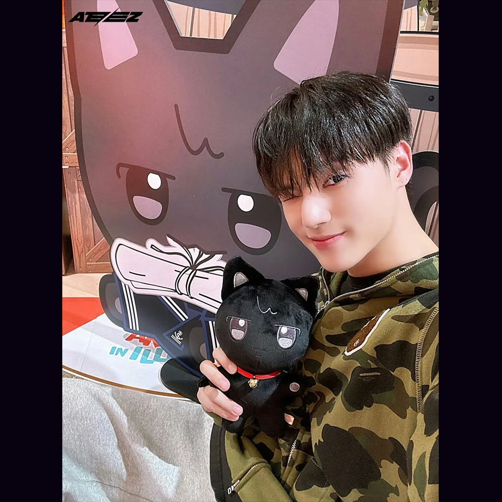 Kpop ATEEZ Pop-Up Store Doll 30CM Aniteez Cartoon Cute Soft Short peluche Doll portachiavi Yeosang Yunho Hongjoong Collection Gift