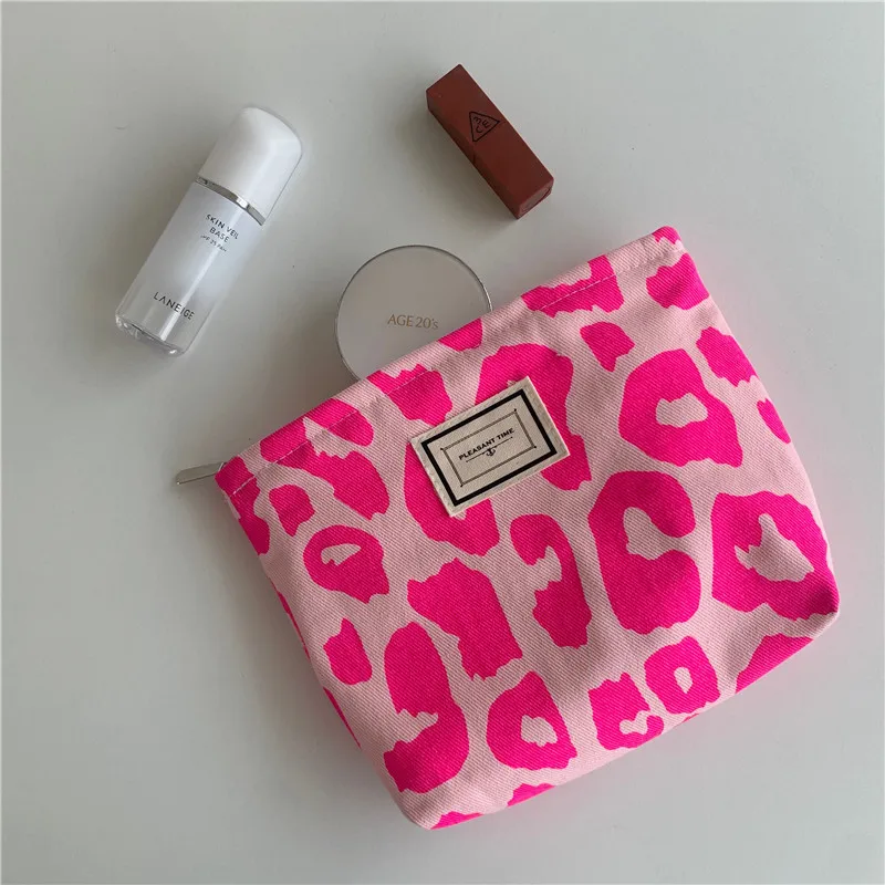 Borsa per cosmetici da donna con stampa leopardata rosa Borsa per cosmetici piccola da donna con fiore retrò Borse da viaggio Borse per matite per