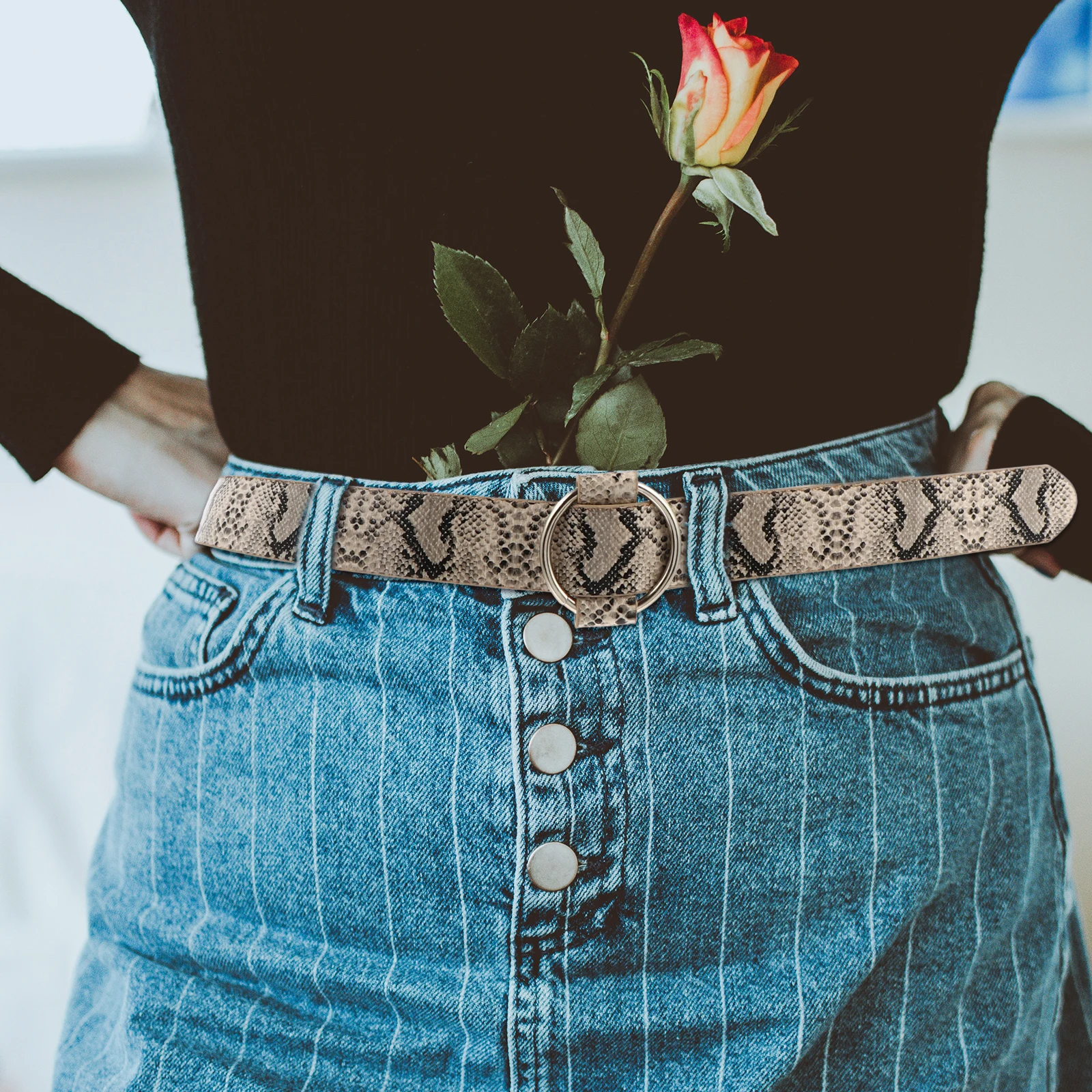 

Snake Pattern Imitation Waist Belt Women Casual Belt Round Buckle Fashionable Sexy Party Accessory Gift For