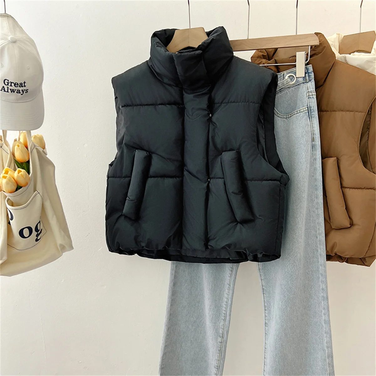 Women Fashion Autumn New 2024 Stand Collar Elegant Down Coats Warm Outerwear Casual Belt Sleeveless Winter Women Vests Jackets