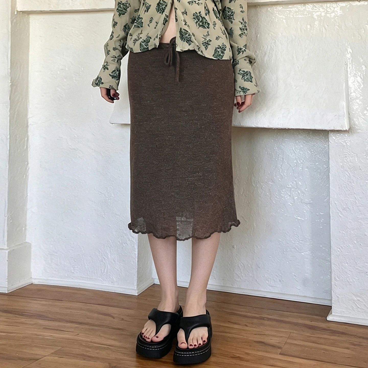 Women Drawstring Waist Knit Midi Skirt Wavy Hem Semi Sheer Brown Slim Long Skirt Vintage Casual Streetwear Fall Versatile