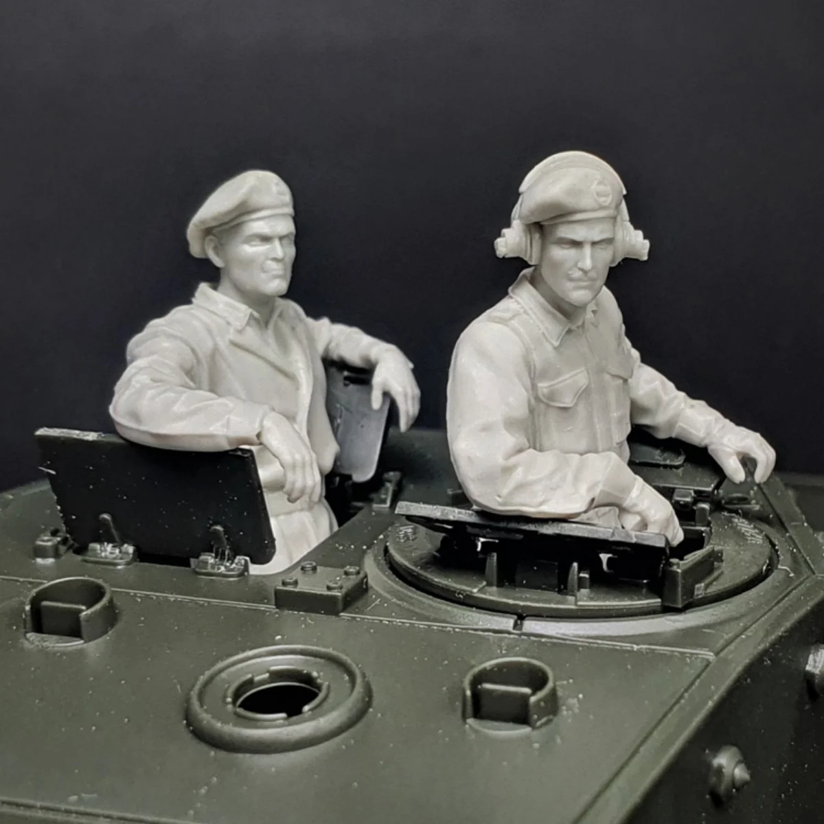 1/35 resin soldier model GK - British Tank Commander - Unassembled and unpainted DIY kit - 677