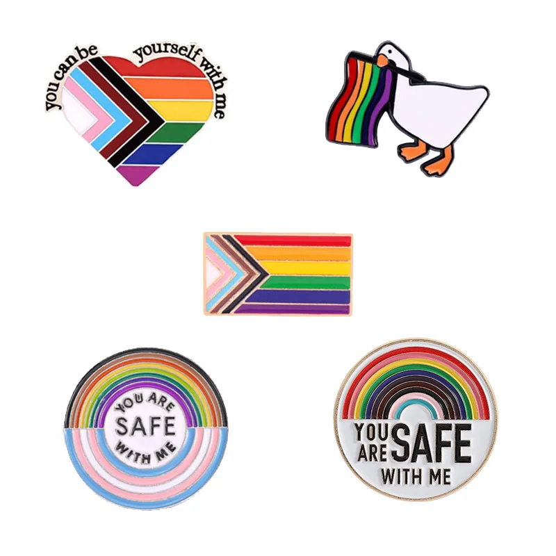 

Rainbow's 5 Versatile Colorful Brooches Metal Badges Clothing Accessories Collar Pins MEDALS Silk Scarf Buckles