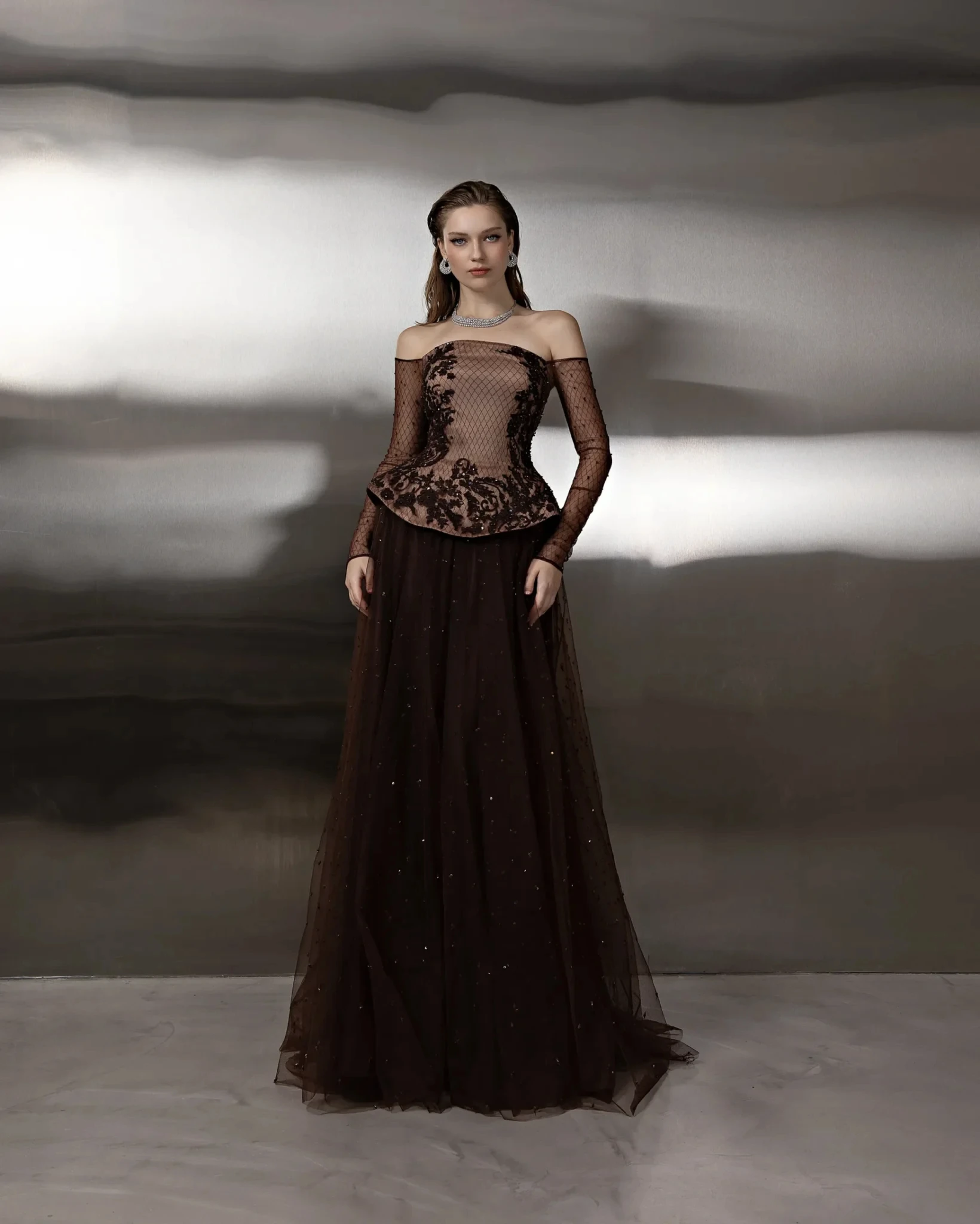 Fantasy Sparkly Burgundy A-Line Off the Shoulder Evening Dresses Chest with Handmade Grid Appliques Sequins Prom Party Gowns