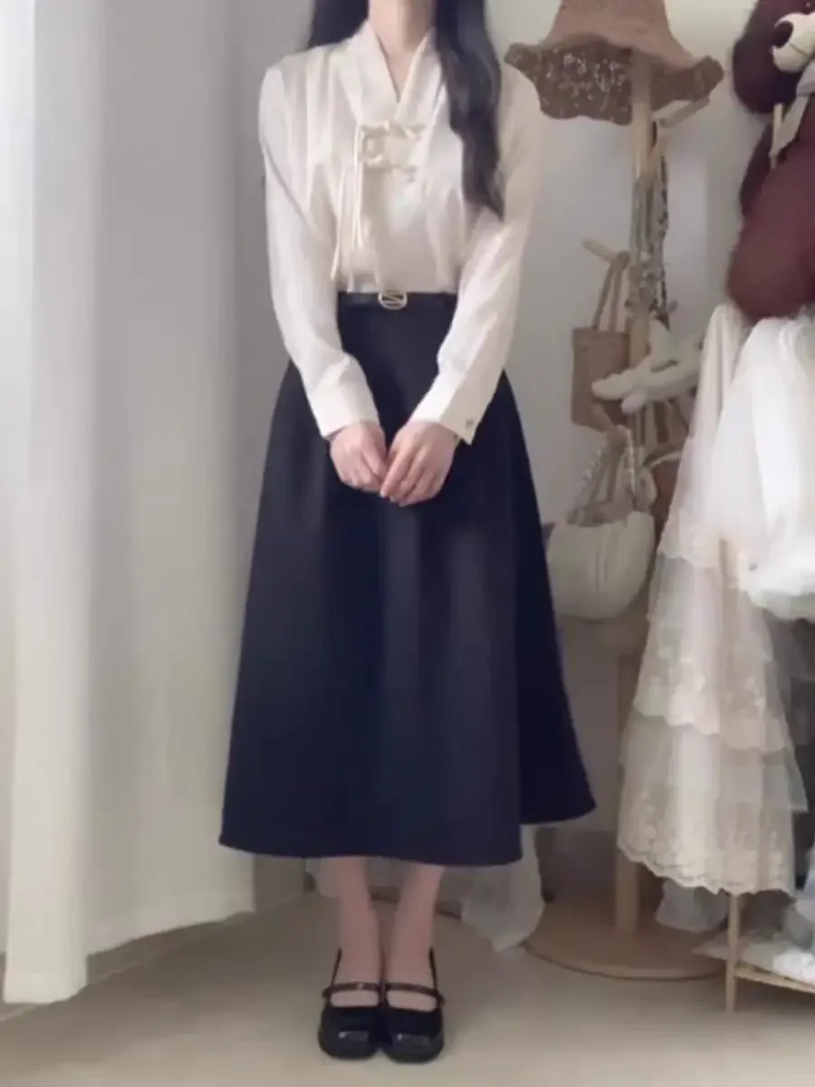 เสื้อแฟชั่นแขนยาว คอวี สไตล์จีน สีขาว สำหรับผู้หญิง ปี 2024 ยอดนิยม