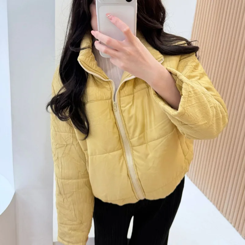 

2025 Winter Winter New Fashion Versatile Warm Pleated Cotton Jacket Women Stand Collar Zipper Cardigan Coats
