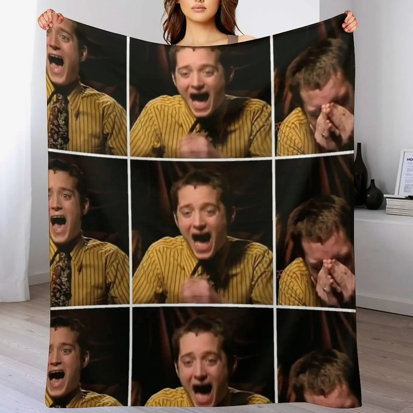 

elijah wood laughing Throw Blanket No Pilling Soft Warm Blanket for Bed