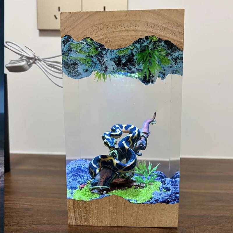 

Table Resin Lamp Python Figure Colors Night Light Customized Jungle Snake Creative Art Microscopic Desktop Home Decor USB Charge