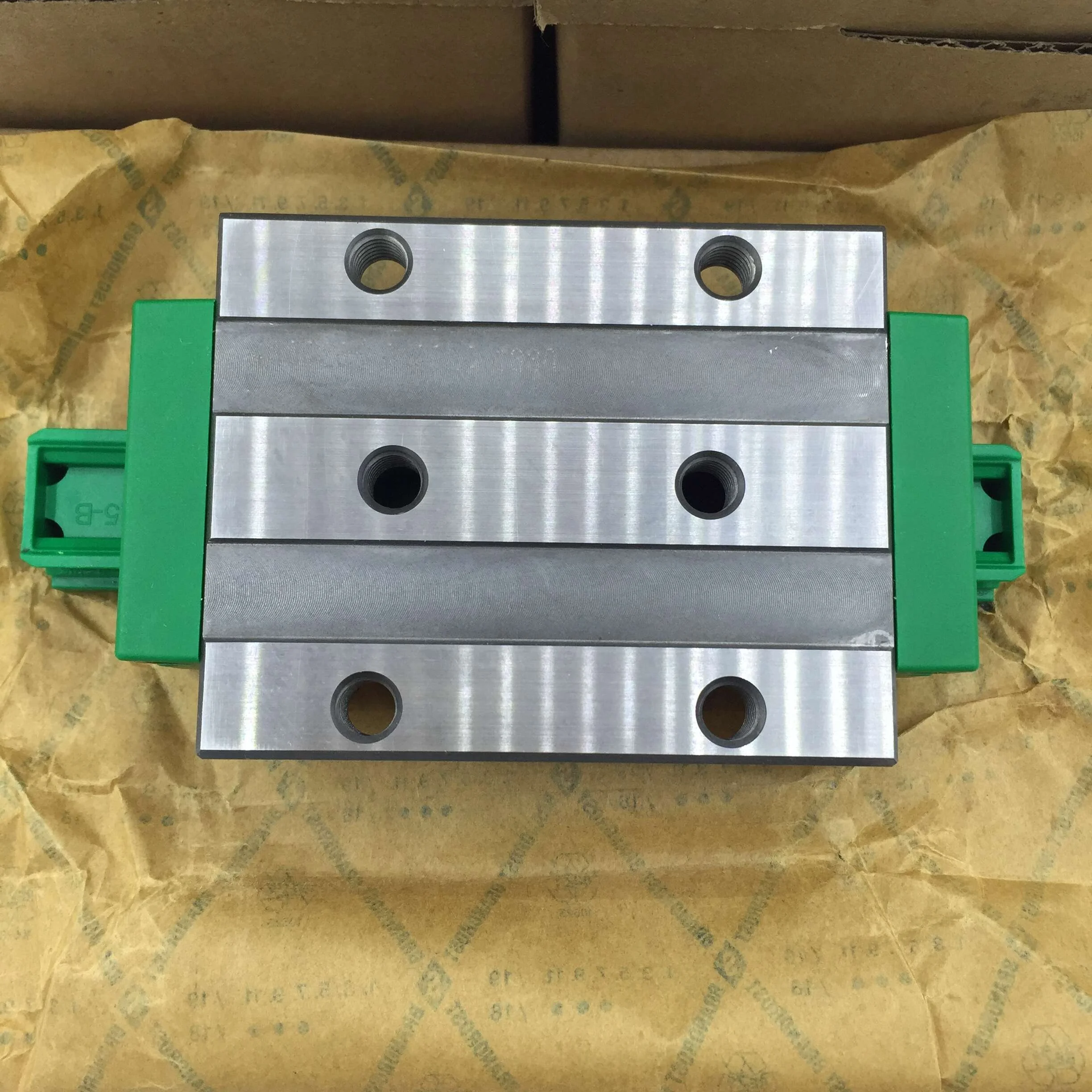 

Каретка с шарикоподшипниками KWVE 25 KWVE25-B-H KWVE25-B-HL KWVE20-B-L G3 G2 G1 V1 V2 V3 RRF