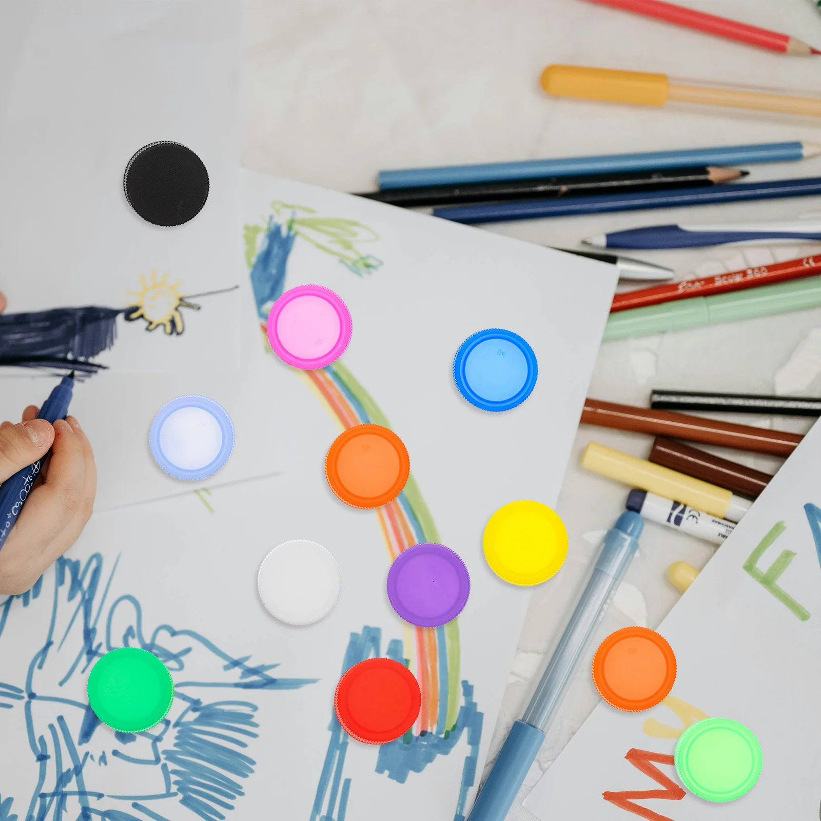 

100Pcs Mixed Color Plastic Bottle Caps Creative DIY Art Kit for Home School Crafts Kindergarten Learning Development