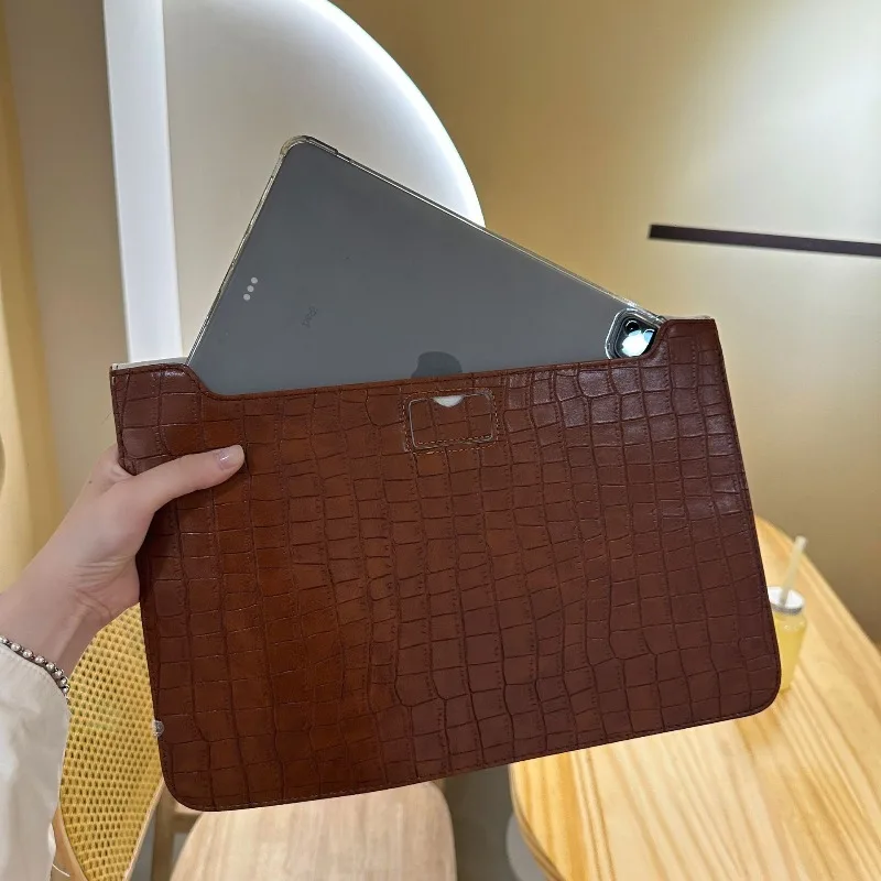 

Laptop Liner Bag Retro Leather Pattern Bracket Macbook Bag Suitable for 13.3 Inch 14.1 Inch Laptop