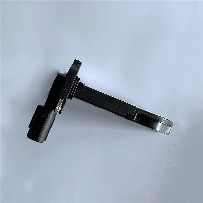 Sehr empfehlensener Luftstromsensor für Lexus ist 2005–2012 für Toyota Auris AVENSIS IQ RAV 4 URBAN CRUISER VERSO YARIS Air Mass F
