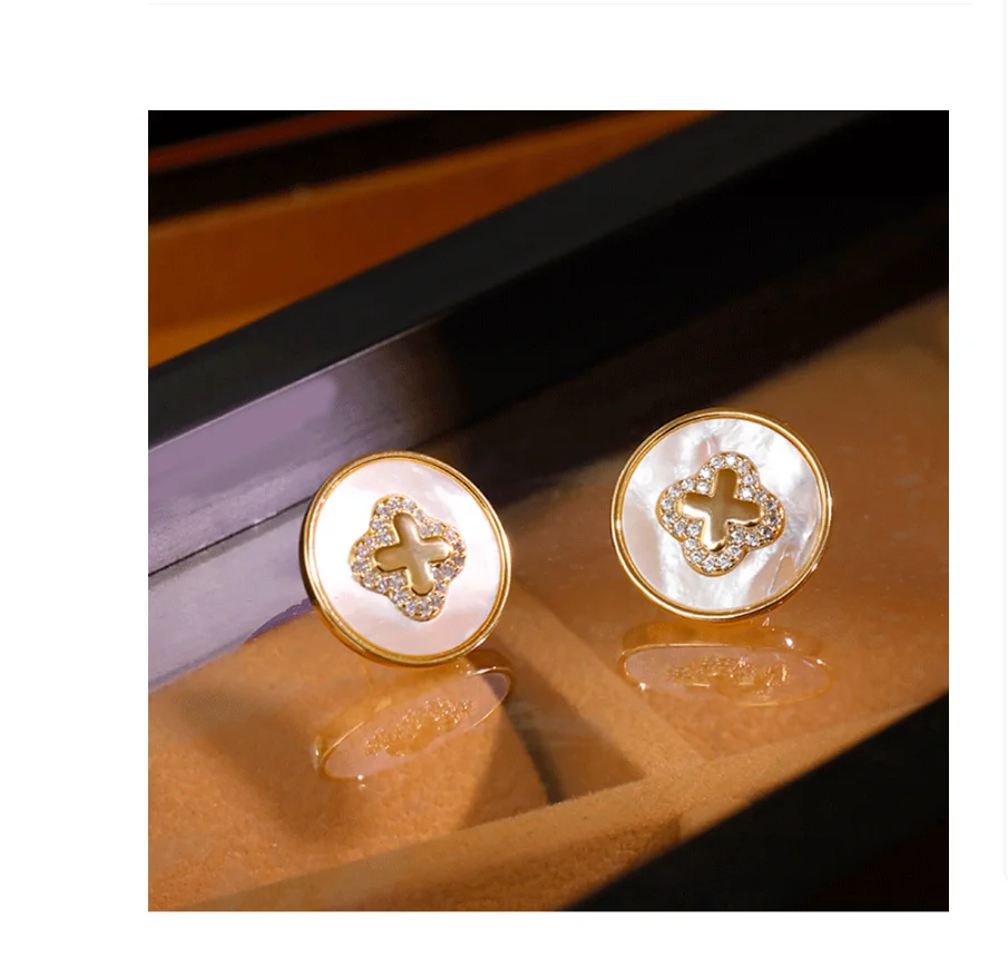 2025 الأمريكية الرائعة 925 الفضة إبرة الأم قذيفة RND الصليب تصميم ث/الزركون 18 كجم الذهب معبأ مجوهرات للنساء 2025 Hotsale