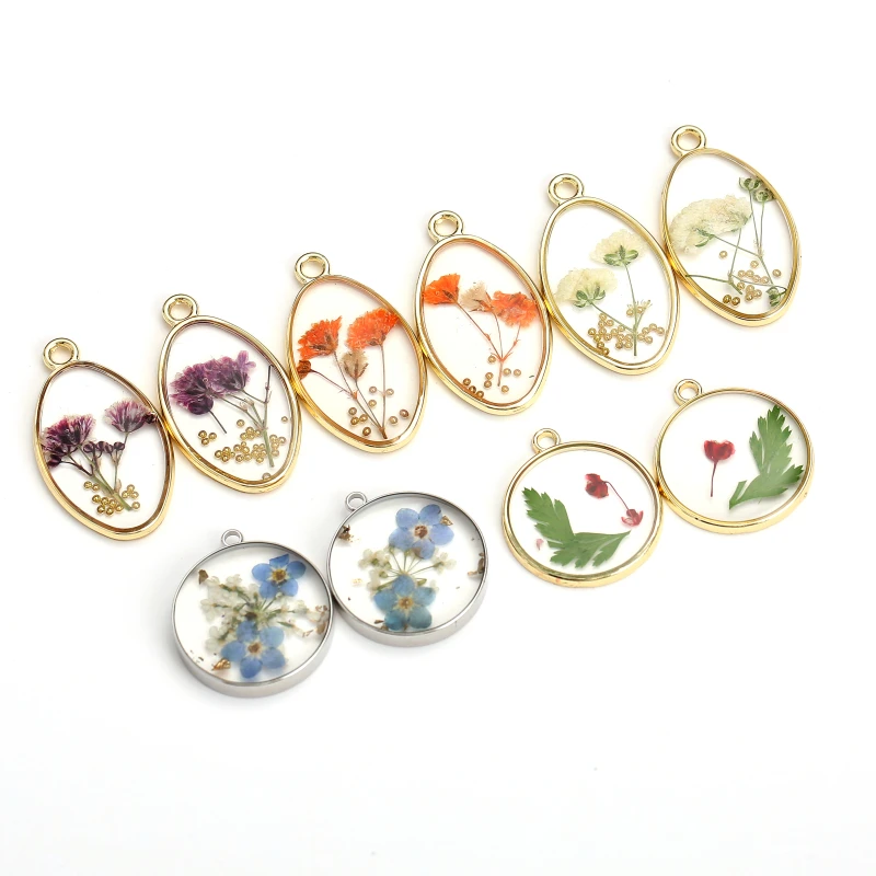 2Pcs Pressed Flat Natural Forget-Me-Not Dried Flower Daisy Petal Resin Charms Pendants for Jewelry Making Earring Findings