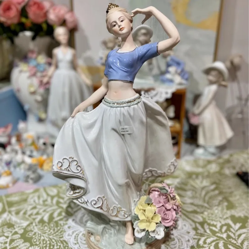 European ceramic ornaments, European luxury character home furnishings