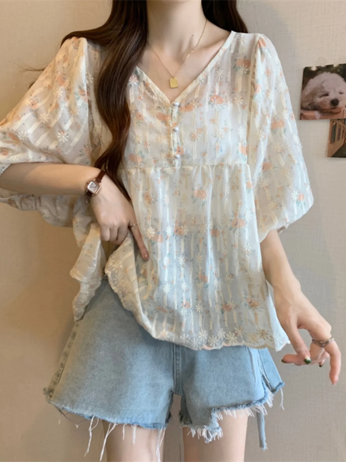 Elegant V-neck Chiffon Shirt Women's Summer plus Size Flattering Slimming Belly Covering Age-defying Retro Floral Top