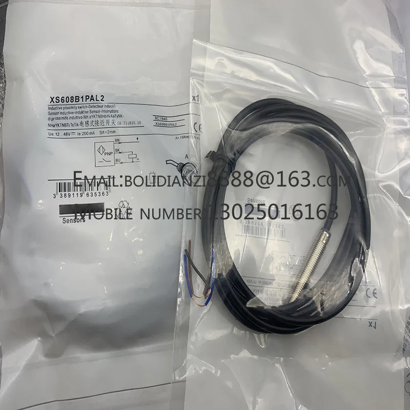 

Inductive sensor XS2-D12PA140C/1M18FA264C/1M18FA264 Proximity switch brand new