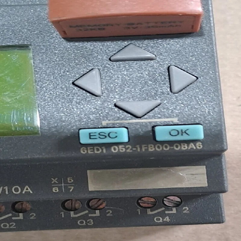 

Original Brand New LOGO 6ED1052-1FB00-0BA6 CONTROLLER 1Pcs G1362 For PLC