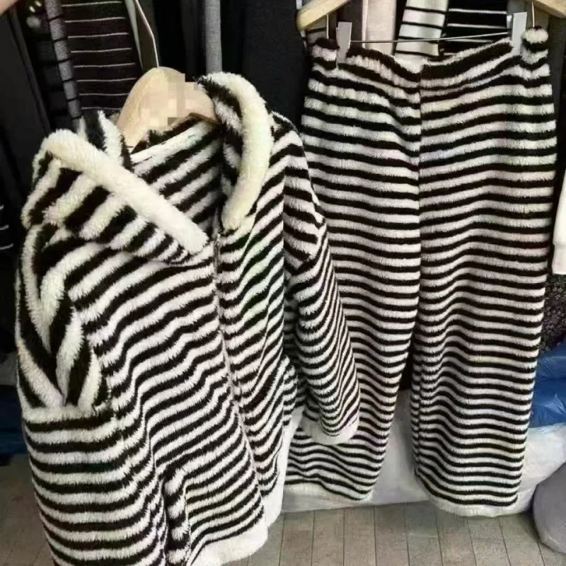 2026 New Double-Sided Fleece Thickened Warm Sleepwear Zipper Coral Fleece Home Clothes Set Youth Women's Long Sleeve