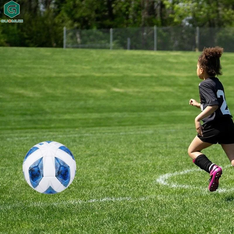 Pelotas de fútbol no infladas enviadas Tamaño oficial 5 Balón de entrenamiento de partido de fútbol al aire libre Pelotas de fútbol Tamaño oficial 5 Fútbol al aire libre