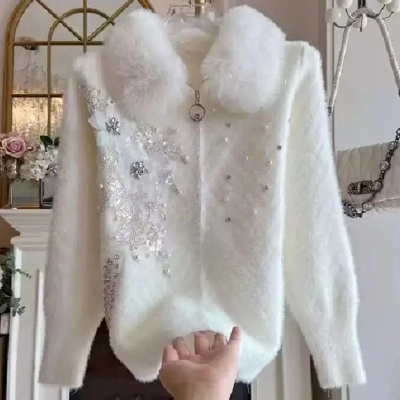 Luxury Design Sweaters Autumn Winter Knitwear Coat Faux Fox Fur Collar Knitted Cardigan Top Women's New Trend White Sweater