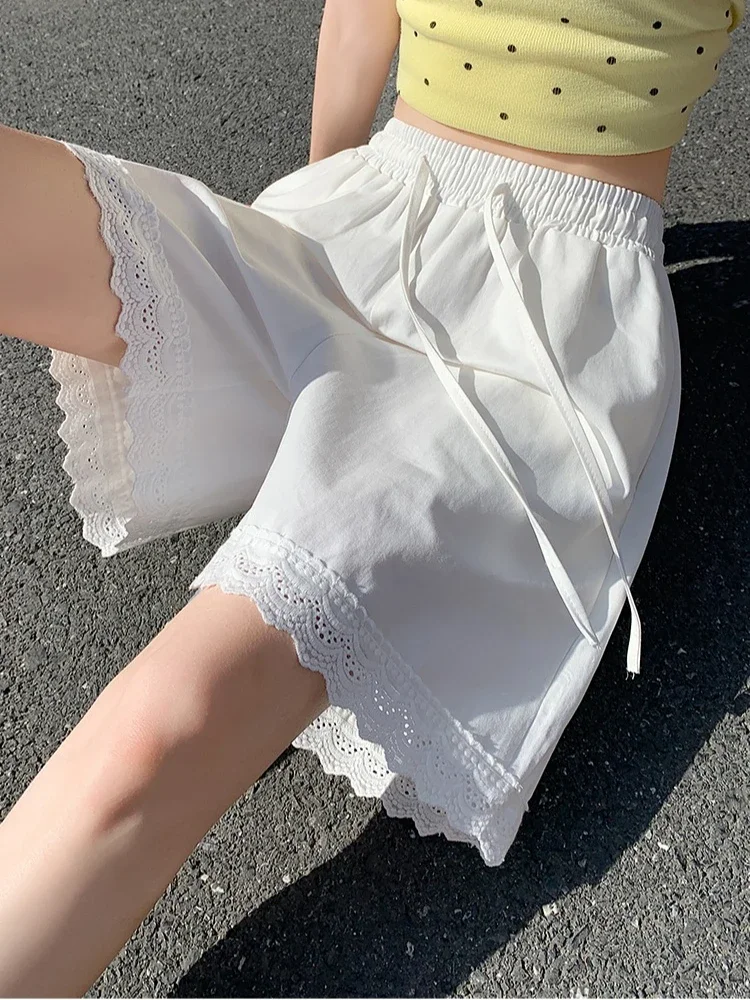 

Korean Lace Denim Shorts Women Summer Fashion Casual High Waist Ripped Jeans Pocket Tassel Y2K Hot Pants Streetwear Trousers