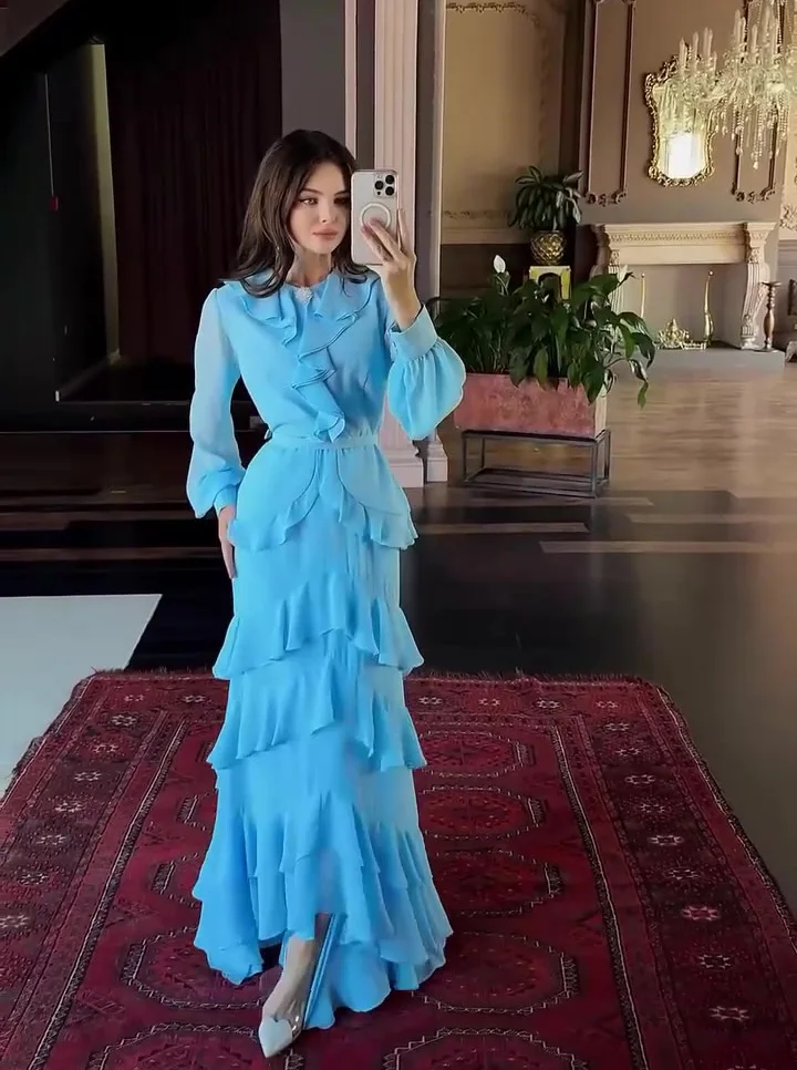 Elegante witte gelaagde geruite maxi jurk voor dames, O-hals, lange mouwen, hoge taille, slanke lange jurk, 2026, effen, vakantie, feestjurk