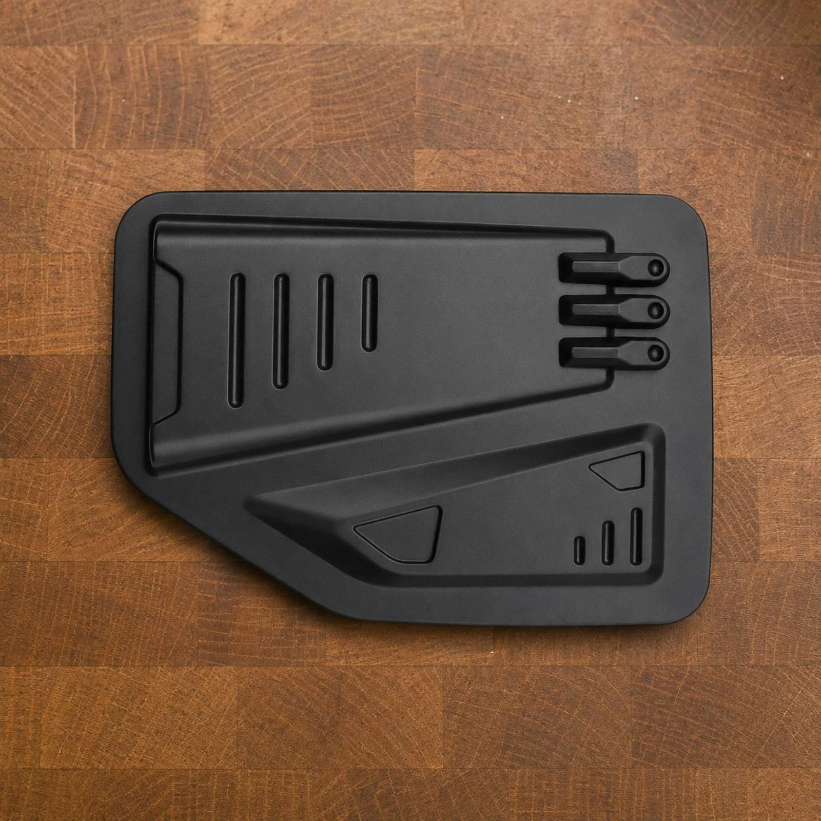 Fuel Tank Door Trim ABS Resin Adhesive Backed Black Finish Raised Accents for Jimny JB64 JB74