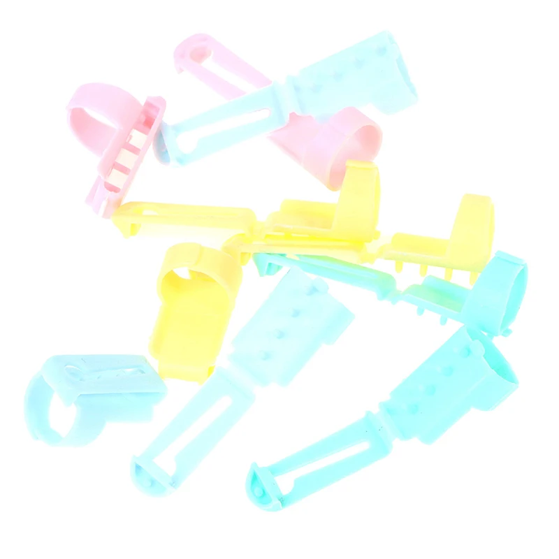 4 Yarn Guides Finger Splitter Sweater Wool Knitting Tool Thimble Plastic Sewing Accessories