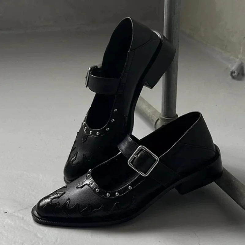 Women's Spring 2025 New Rivet Women's Pointed Toe Thick Heels Fashion British Style Loafer Female Slip on Shoes Zapatillas Mujer