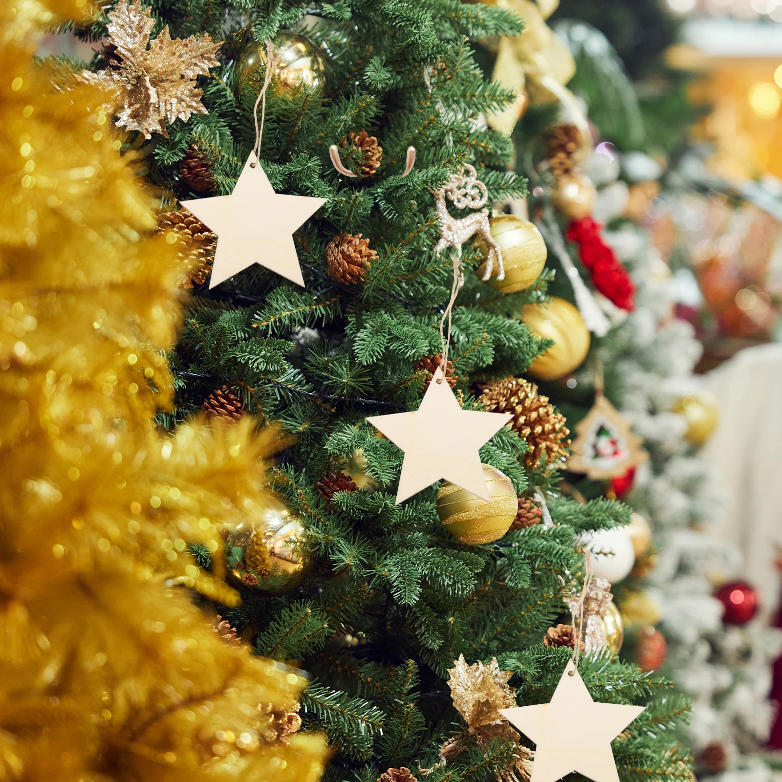 

50 Pcs Wooden Star Pendant Christmas naments Paintable DIY Hanging Decorations Reusable Pentagram Tree Accessories