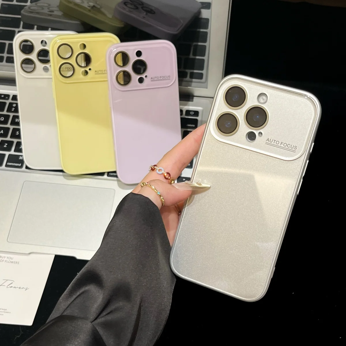 Capa de Celular Luxuosa de Vidro Temperado Brilhante para iPhone 17 16 15 14 13 12 11 Pro Max, Antichoque com Lente de Cristal e Ampla Janela de Proteção
