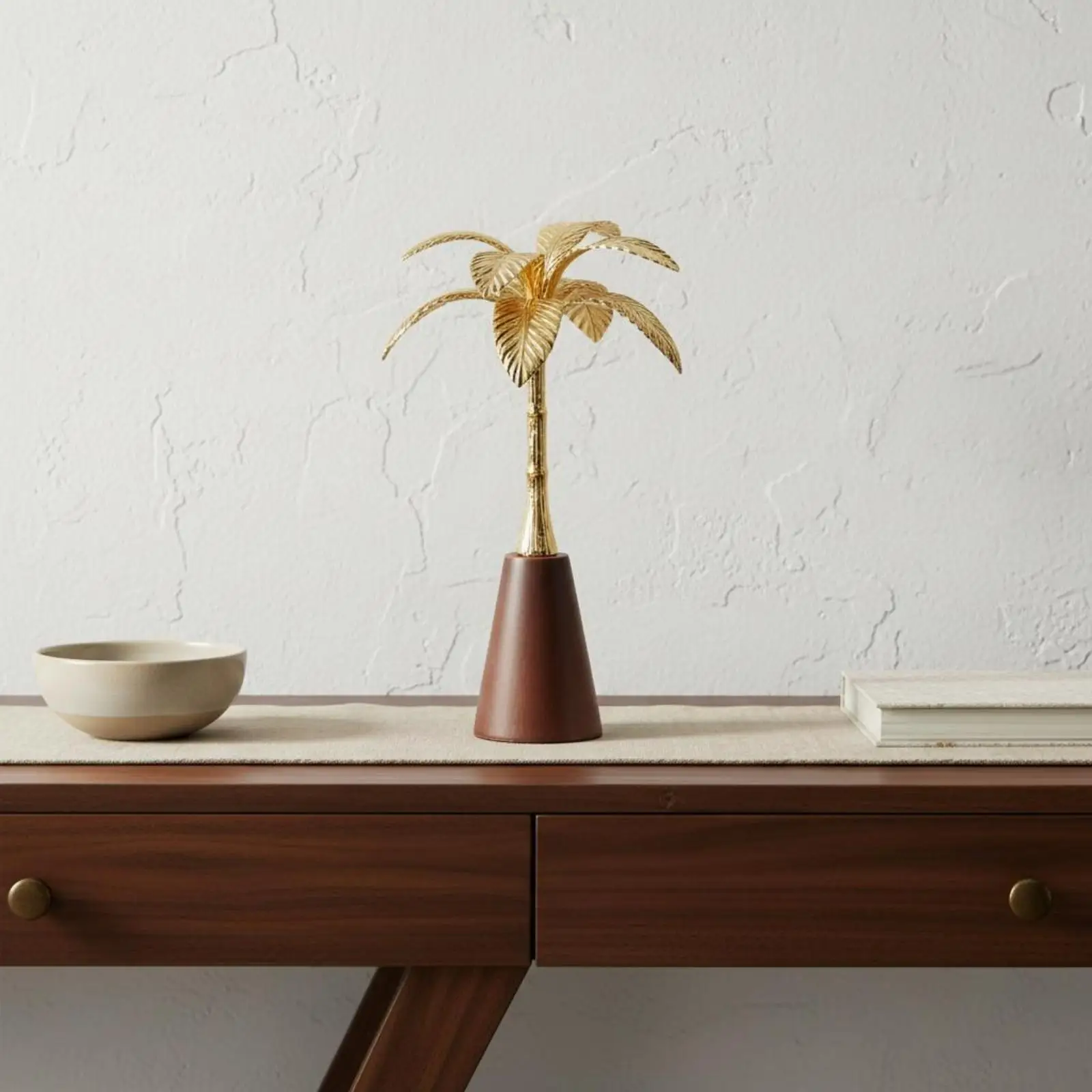 Artificial Gold Palm Tree Figurine Alloy Decorative Sculpture for Home Hotel Workplace Tropical Art Table Ornament