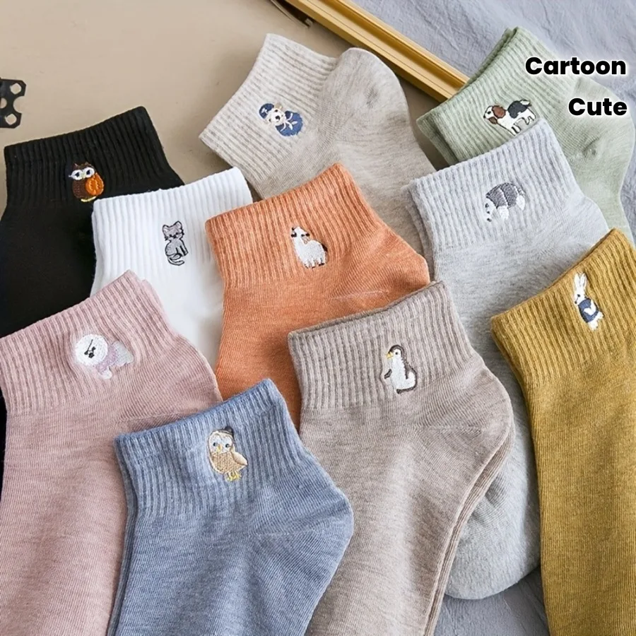 6 Pairs of Mixed Color Women'S Socks Featuring Cute Cartoon Embroidery of Animals Like Cats, Dogs, Rabbits