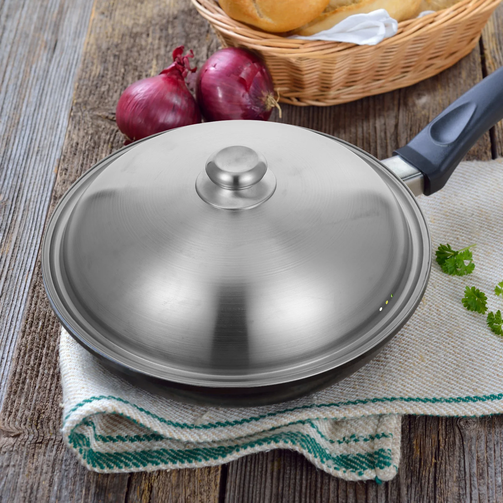 Koekenpannen Roestvrijstalen potdekselafdekking Wok voor potten en herbruikbare zilveren metalen deksels Kind