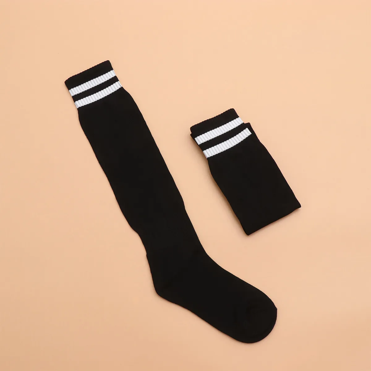 

1Pair Football Stockings Stripe Design High Knee Long Socks Breathable Elastic Tube Socks for Sports Team Unisex Athletic Wear