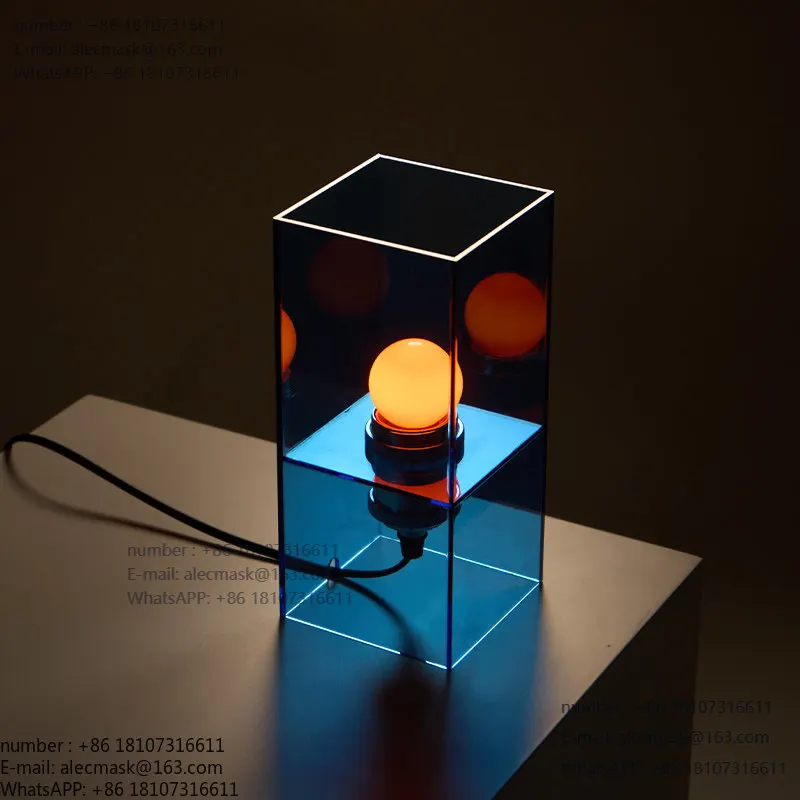 

Decorative desk lamp Bedroom bedside Simple modern atmosphere Creative personality Acrylic