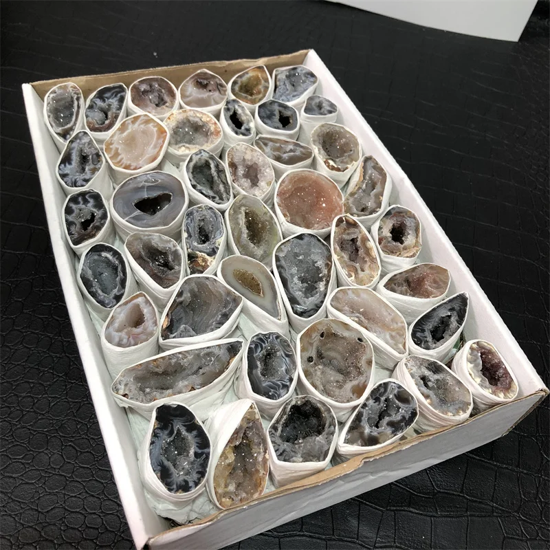 Natural Mini agate gem crystal cave stone decoration mineral geology teaching specimen