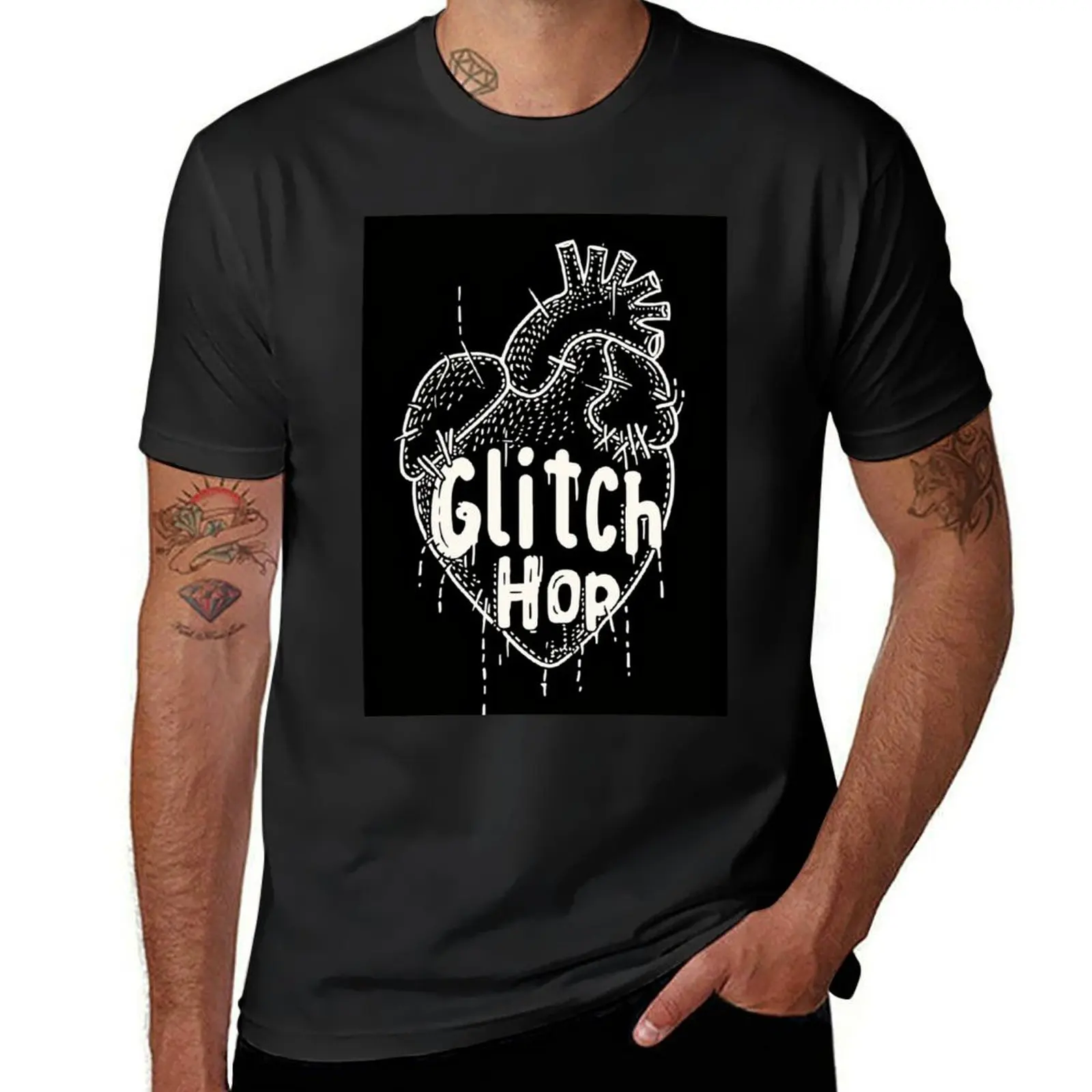 

The Dark Aesthetic of Glitch Hop: Inspiring Vintage Patterns T-shirt Short sleeve tee cute clothes sublime t shirt men