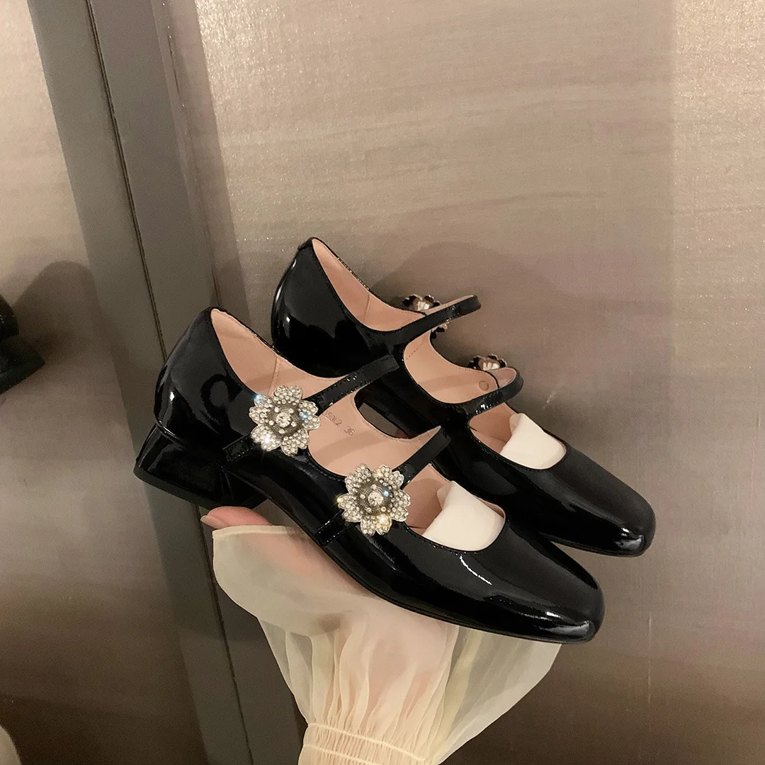 2024 New Spring Korea Flats Fashion Mary Jane Shoes Square Toe Women\'s Shoes Retro Rhinestone Flower PU Red Black Women Pumps