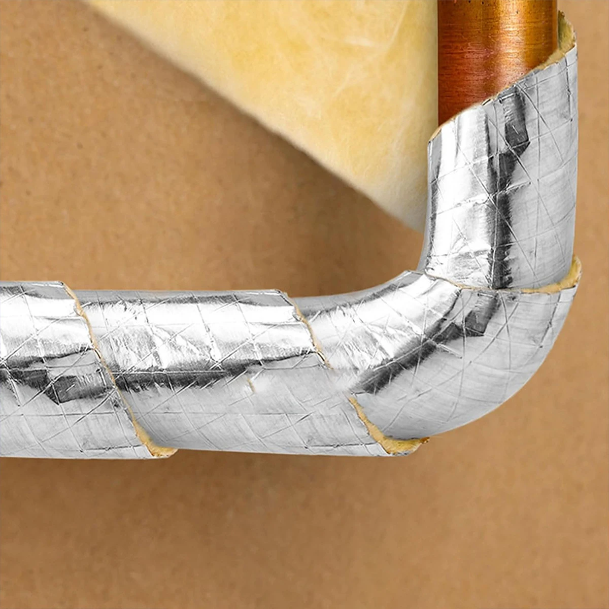 غلاف عازل للأنابيب عازل للحرارة عازل للماء عازل فعال للمشاهد - شتاء صناعي خارجي، منزل