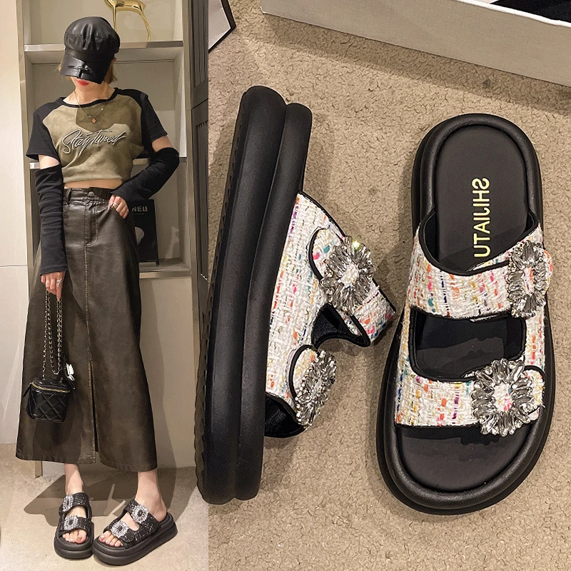 Thick Soled 2024 Summer New Casual Square Buckle Water Diamond Double Strap One Line Slipper for External Wear Sandals