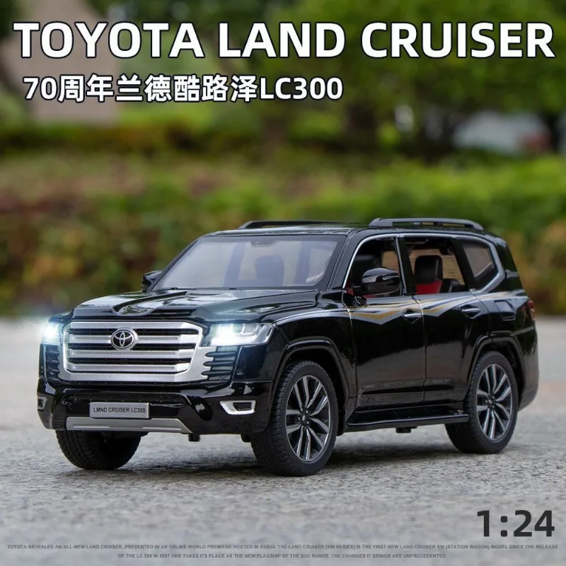 

Alloy Toyota Land Cruiser LC300 1:24 Scale Car Model With Sound And Light Pull Back Function For Kids And Collectors
