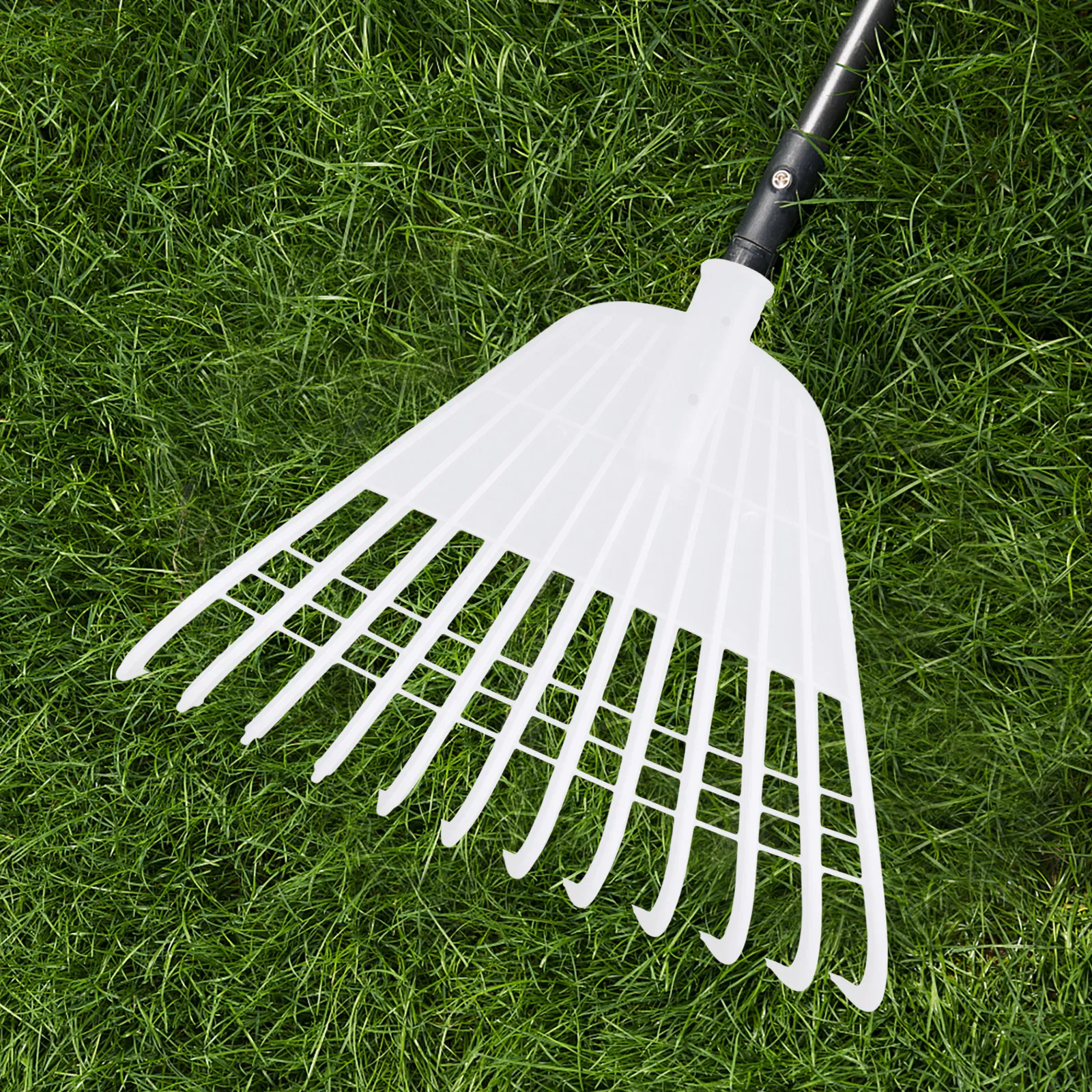 2Pcs Leaf Rake Portable Garden Tool for Lawn Grass Debris Removal Long Term Use Cost Effective Gardening Hand Rake Garden Tool