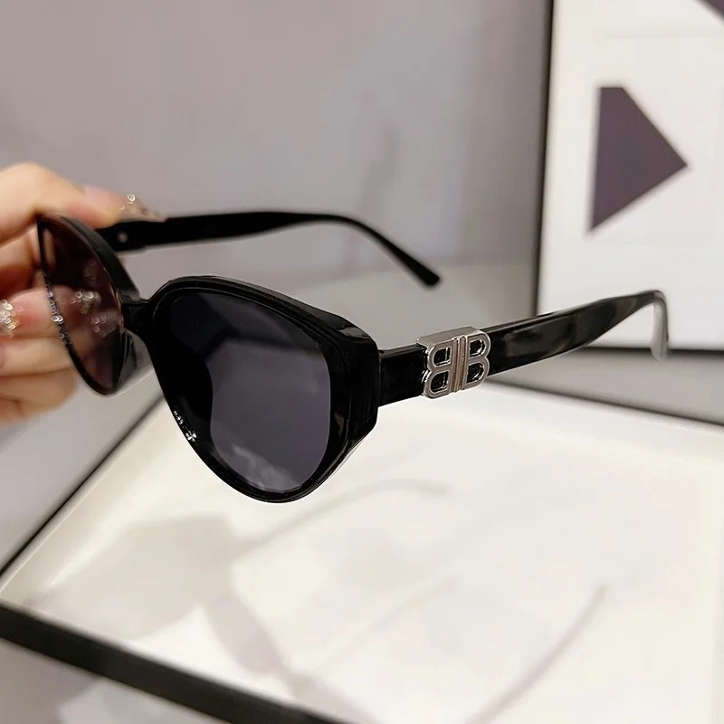 Роскошные брендовые солнцезащитные очки для женщин и мужчин, модные популярные оттенки, маленькие солнцезащитные очки «кошачий глаз» для женщин, летние путешествия