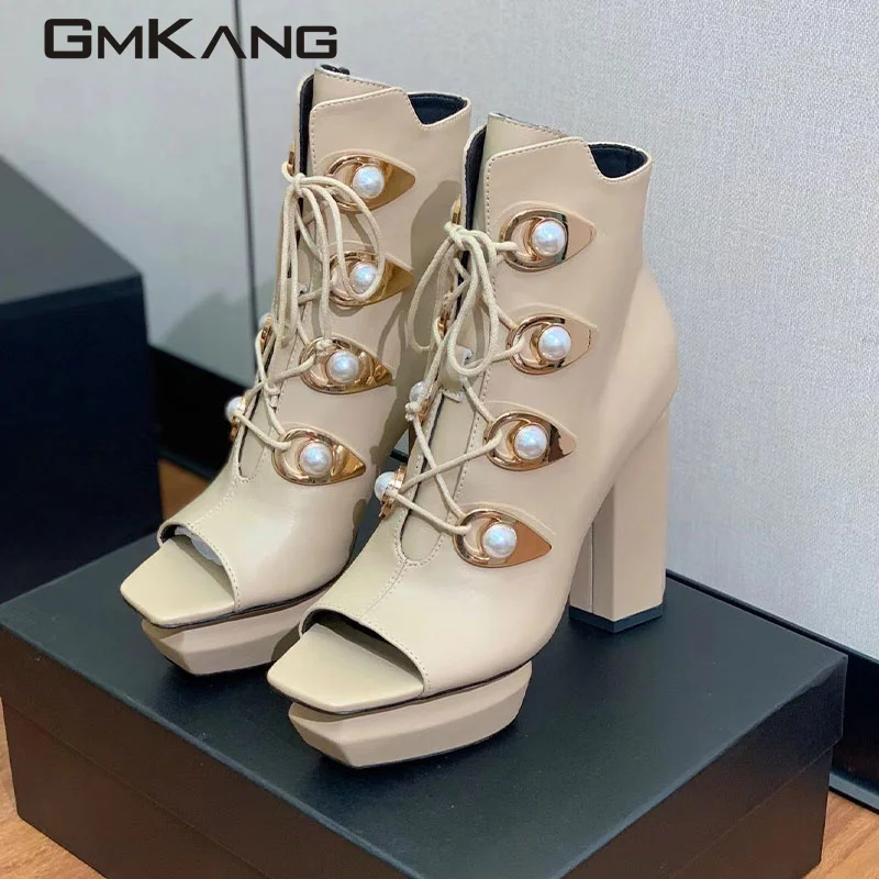 

Fashion Pearl Decoration Winter Short Boots Women's Belt Fish Mouth Platform Shoes 2023 Three Color Genuine Leather High Heel Bo