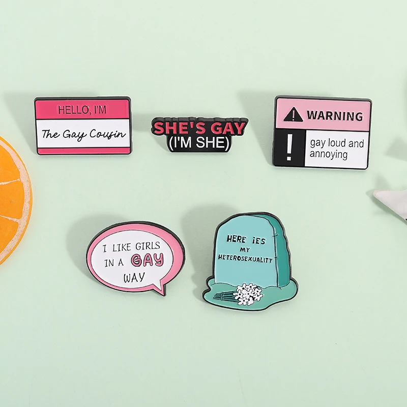 أنت آمن معي المينا دبابيس LGBTQ قوس قزح فخر دبابيس معدنية التلبيب شارات مجوهرات هدية للأصدقاء المثليين مثليه