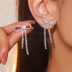 Silver Chandelier Rhinestone Earrings Dangling Aretes Plateados Elegantes Crystal Chandelier Earrings Glinda Earrings for Women