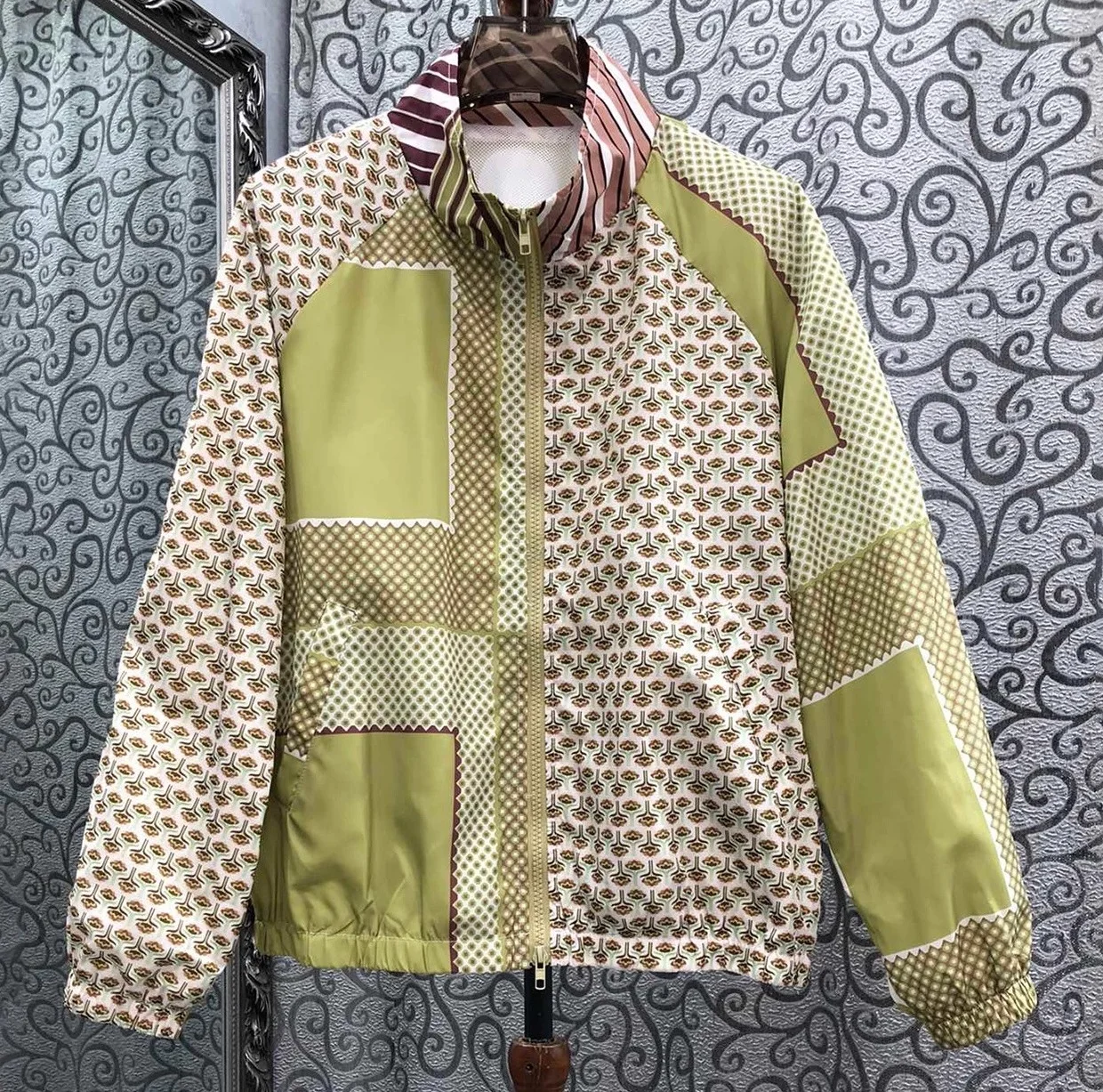 

Top Quality New Fashion Jackets 2025 Autumn Designer Women Stand Neck Polka Dot Prints Long Sleeve Casual Zip Coats Outerwear